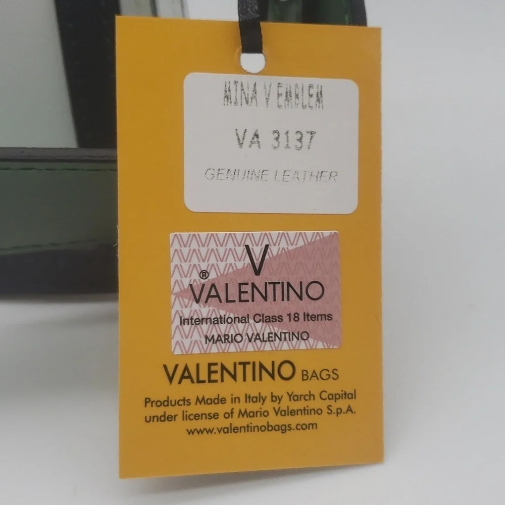 1370- Valentino by Mario Valentino Made In Italy NWT - Picture 7 of 17